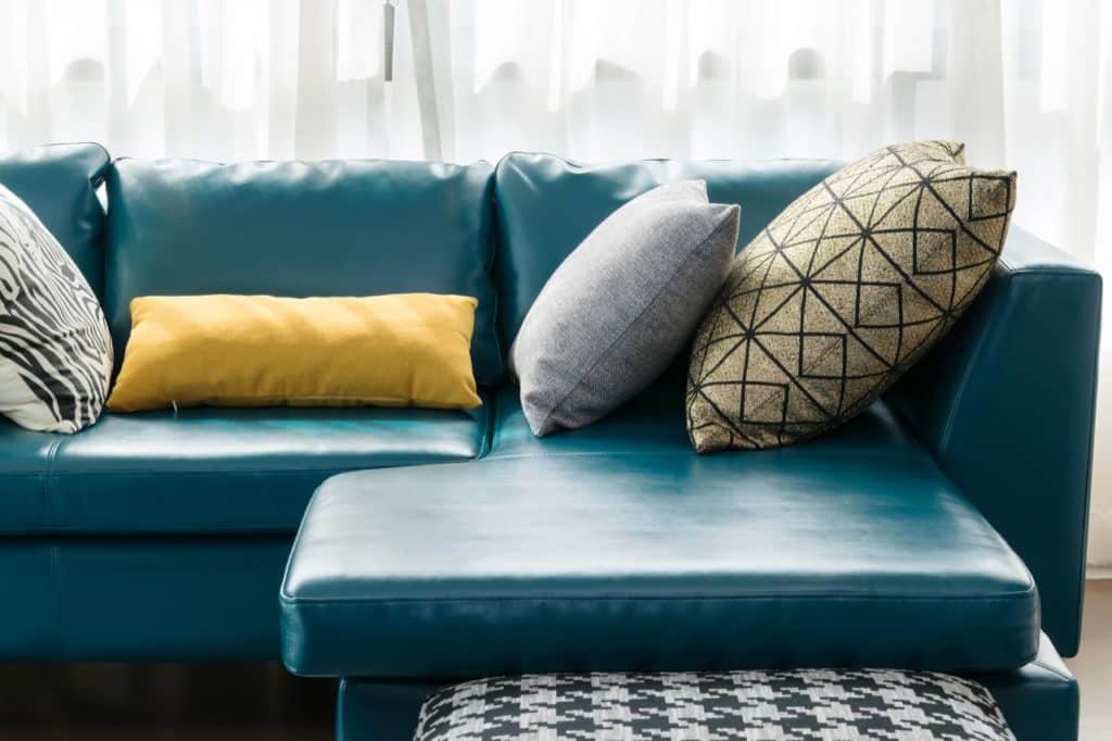 4 Ways to Decorate with Faux Leather Furniture
